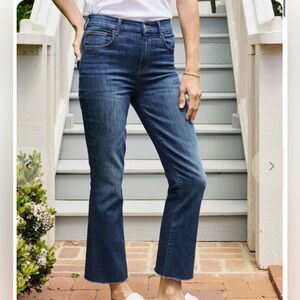 Frank & Eileen Killian Crop Flare Jeans in Medium Wash Size 25 NWT